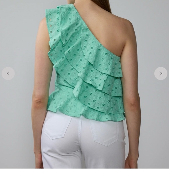 One Shoulder Eyelet Ruffle Tank Top - Picture 4 of 7